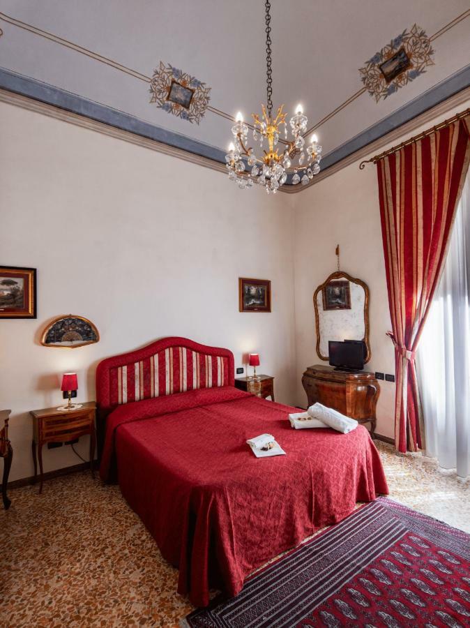 B&B Siena In Centro - Diffuso Esterno foto