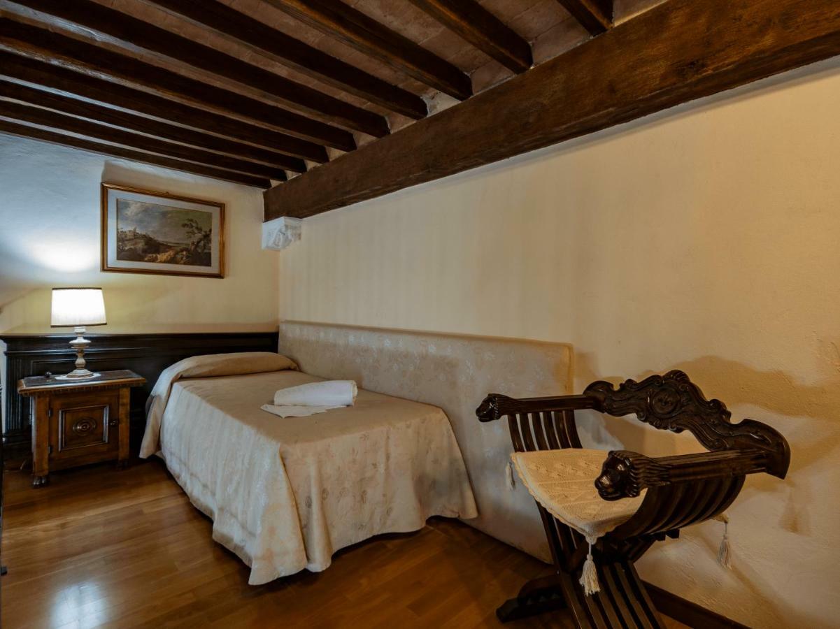 B&B Siena In Centro - Diffuso Esterno foto