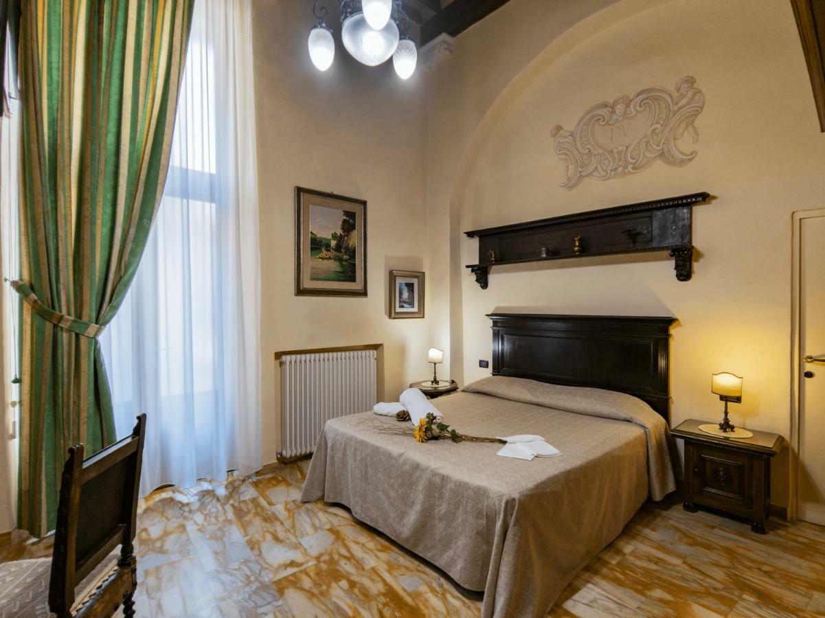 B&B Siena In Centro - Diffuso Esterno foto