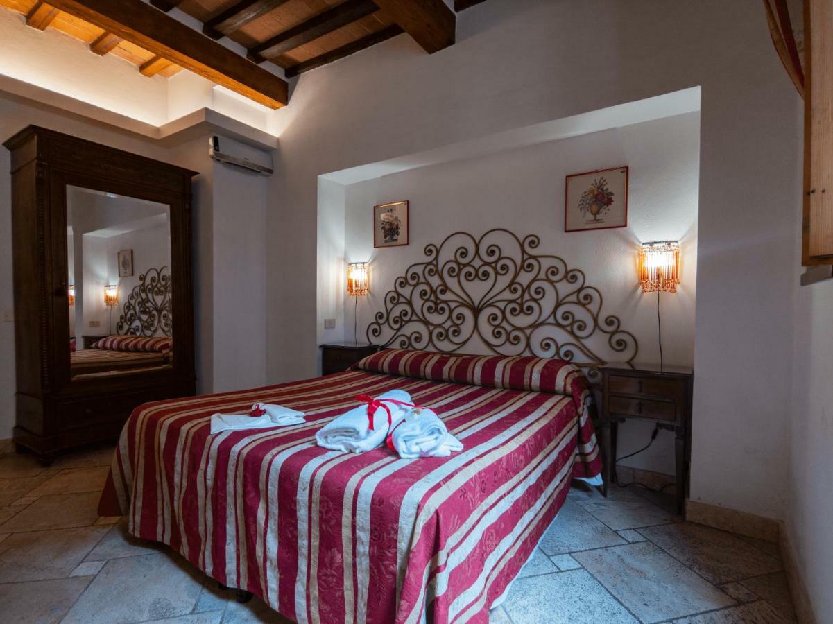 B&B Siena In Centro - Diffuso Esterno foto